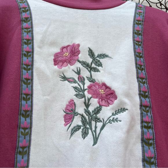 90s Cervelle Pink white color block floral embroidered grannycore sweatshirt 1X - Picture 3 of 7